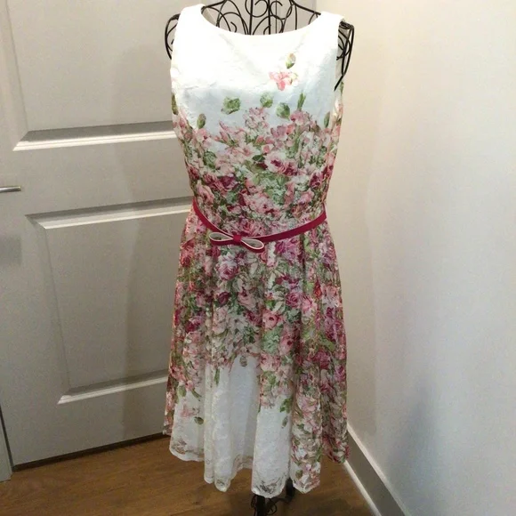 chinese dress ladies Danny & Nicole 27138M - Short Crepe Sheath Dress